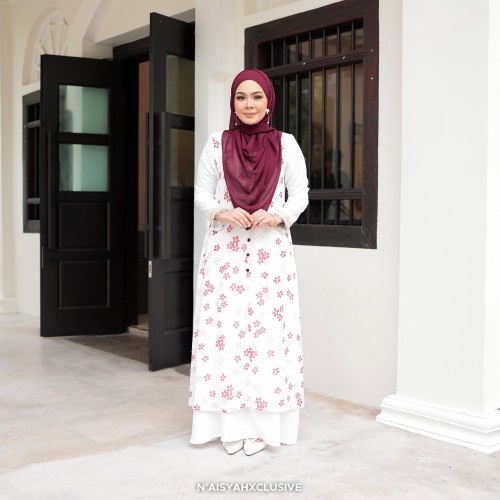 Azzahra - Off White