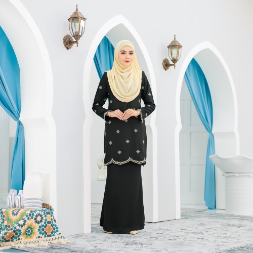 Kurung Seroja - Black