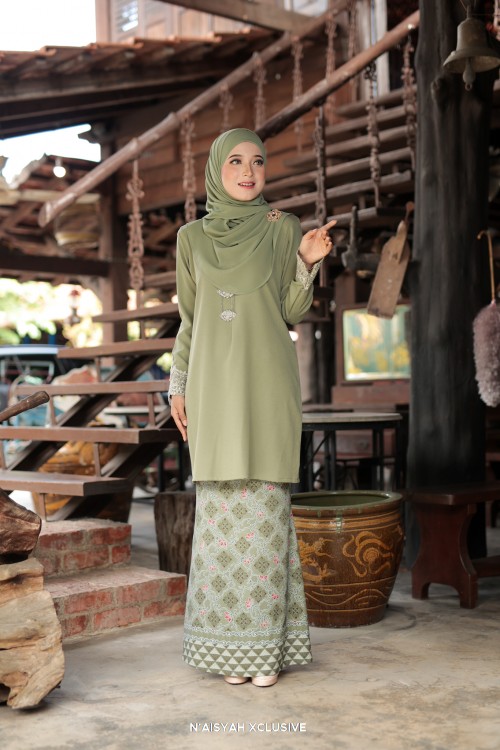 Kurung Aleeya Dewasa - Light Olive