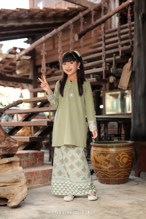 Kurung Aleeya Kids - Light Olive