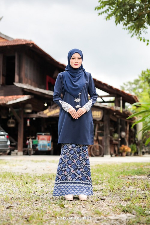 Kurung Aleeya Dewasa - Navy Blue