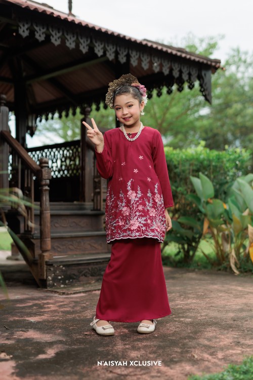 Kurung Azeera Kids - Redwine