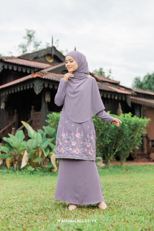 Kurung Azeera - Dark Lavender