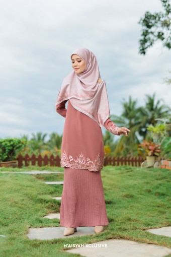 Kurung Jasmine - Dark Peach