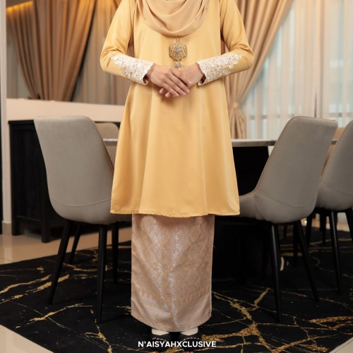Naura- Nude Gold
