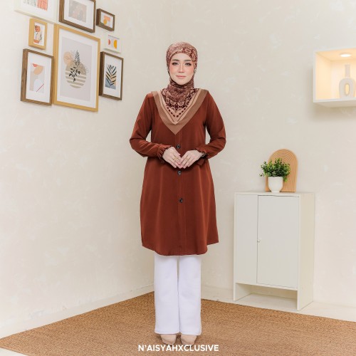 Iris - Rich Brown