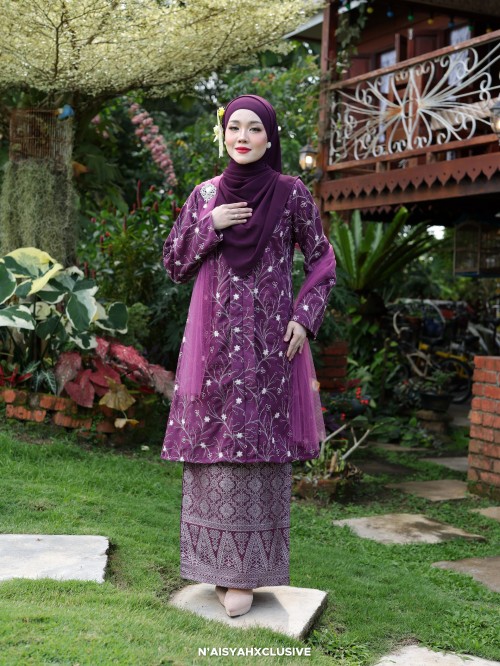 Kebaya Melor - Mulberry