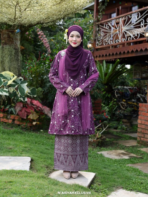 Kebaya Melor - Mulberry