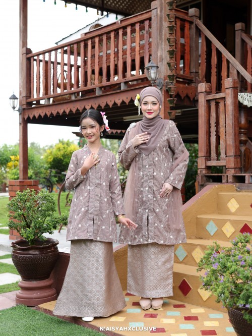 Kebaya Melor Kids - Mocha (4-6)
