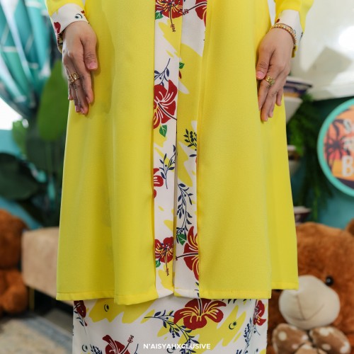 Lestari - Kuning Putih
