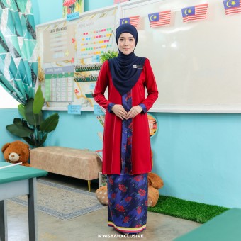 Lestari - Merah Biru