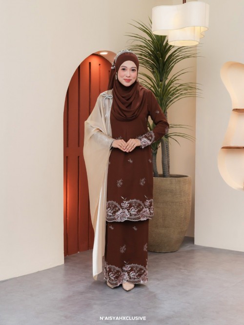 Kurung Mawar - Rich Brown Kurung Mawar - Rich Brown