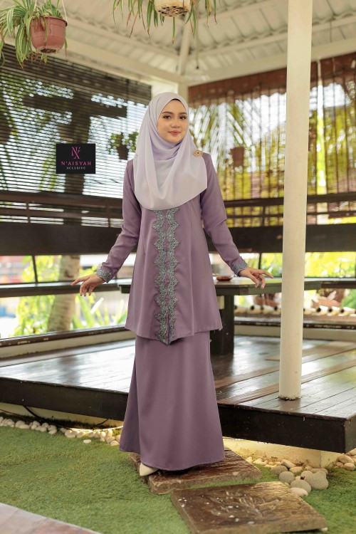 Nona Kebaya Riau- Lavender