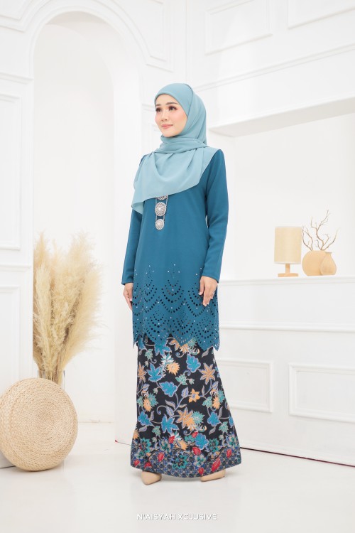 Kurung Tun Fatimah - Blue Turquoise