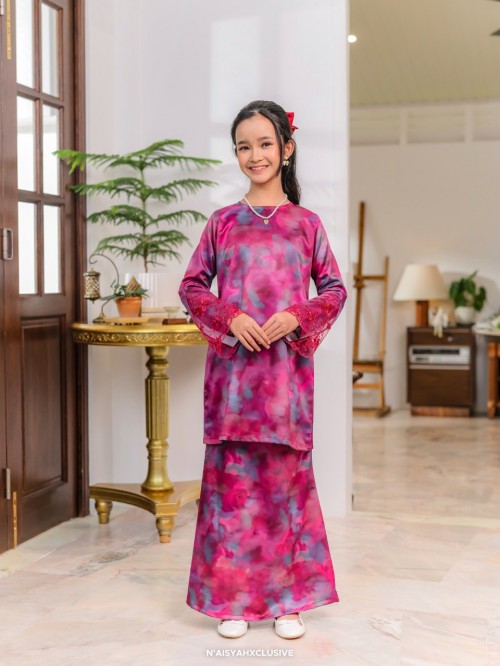 Kurung Irene- Fushia (8-12) Kurung Irene- Fushia (8-12)