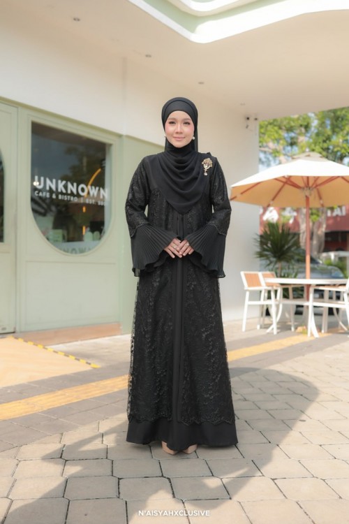 Saffa'- Black Saffa'- Black